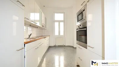 Großzügige 4-Zimmer-Wohnung mit französischem Balkon und Einbauküche in 1060 Wien zu mieten! – Bild 3