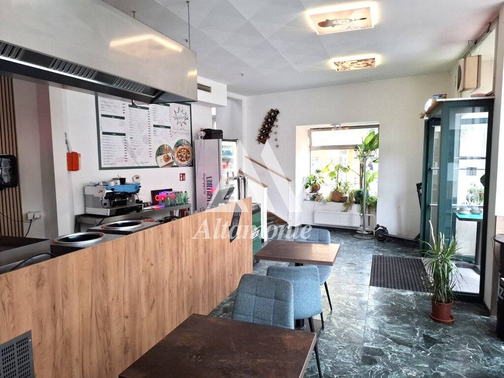 Charmantes italienisches Restaurant zur Übernahme - Widok 2