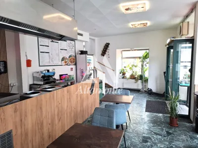 3-Zimmer-Gewerbeimmobilie mieten in Wien – 145 m², € 1.915 – Bild 2 von 3