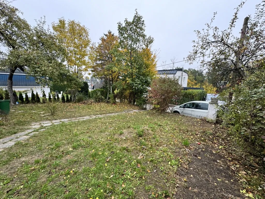 BAUGRUNDSTÜCK MIT SOMMERHAUS - Ansicht 2