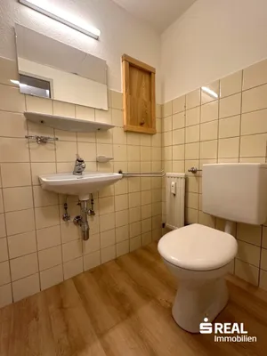 Gewerbeimmobilie mieten in Bregenz – 110 m², € 1.272 – Bild 11 von 12