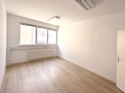 Gewerbeimmobilie mieten in Graz – 177 m², € 12 – Bild 3 von 8