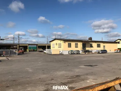 Gewerbeimmobilie kaufen in Amstetten – 3 237 m², € 650.000 – Bild 2 von 13