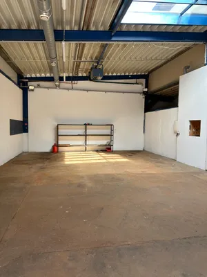 Gewerbeimmobilie mieten in Innsbruck-Land – 140 m², € 990 – Bild 6 von 12