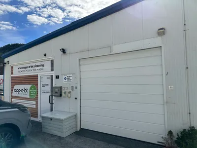 Gewerbeimmobilie mieten in Innsbruck-Land – 140 m², € 990