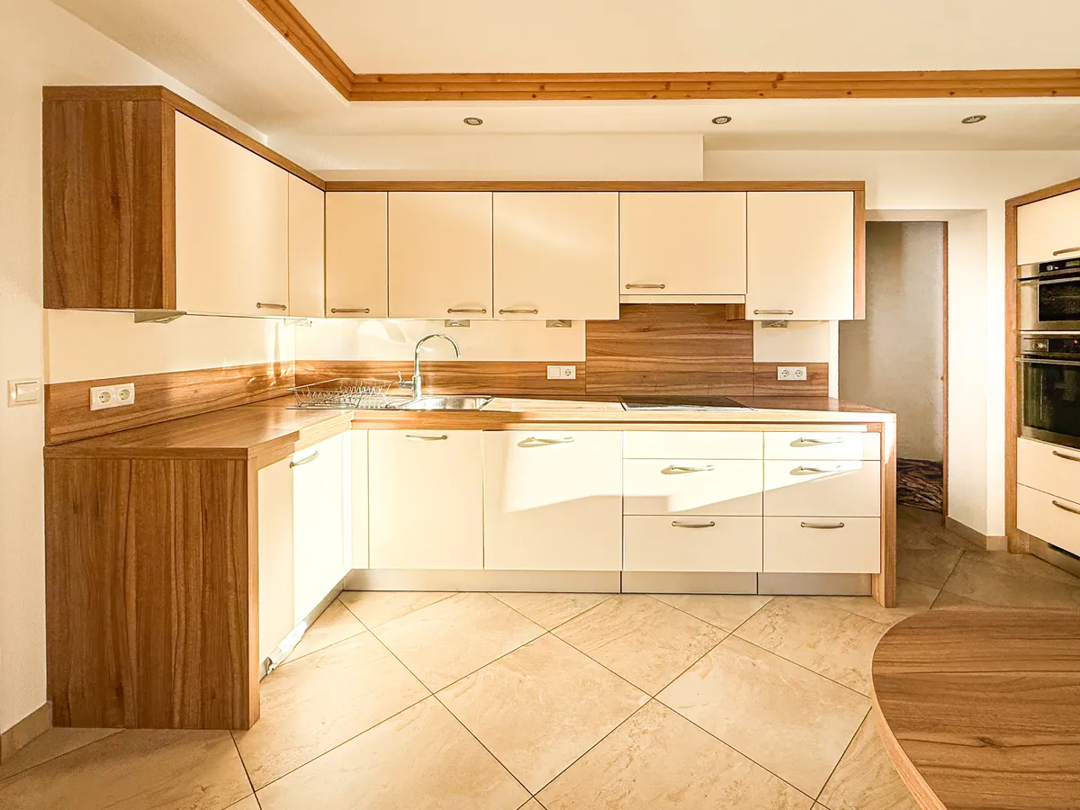 Wohnhaus in Alleinlage mit Freizeitwohnsitz (06609) - Ansicht 2