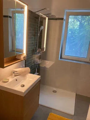 2-Zimmer-Wohnung mieten in Salzburg-Umgebung – 45 m², € 1.250 – Bild 7 von 10