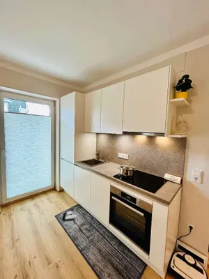 2-Zimmer-Wohnung mieten in Salzburg-Umgebung – 45 m², € 1.250 – Bild 2 von 10