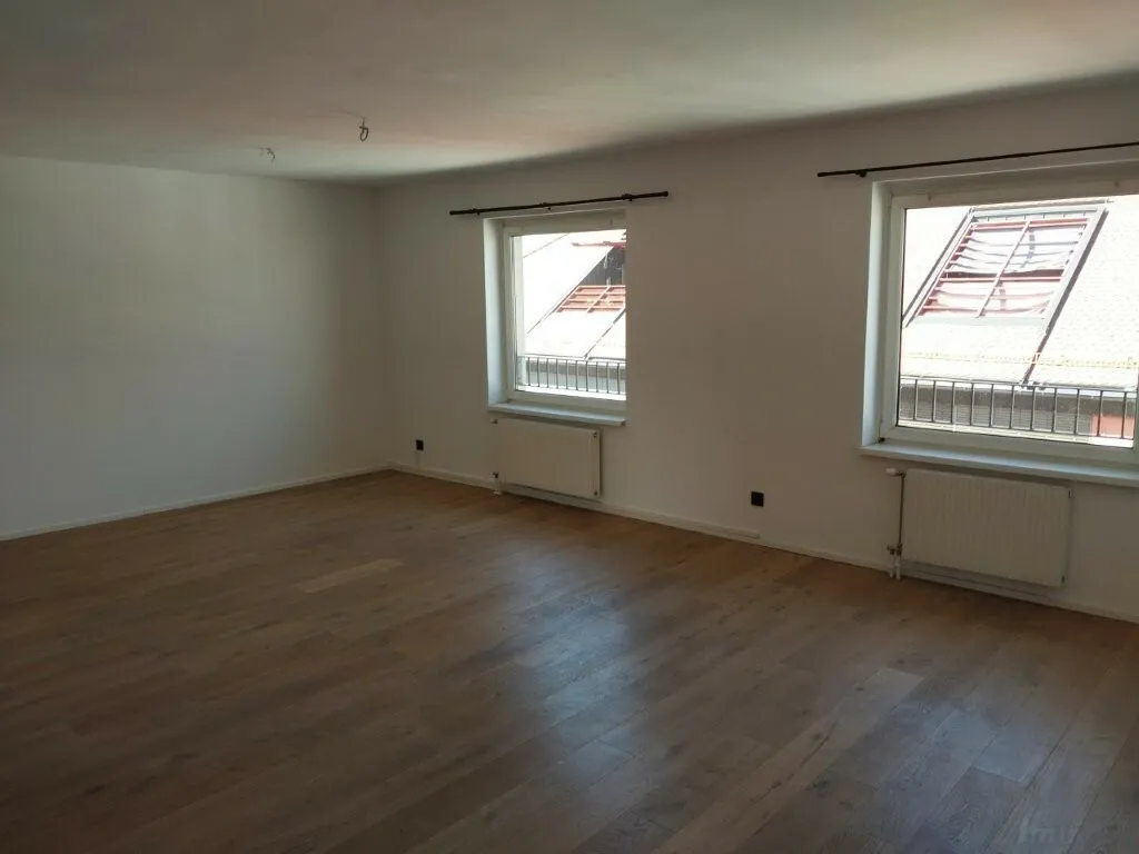 Provisionsfrei: Großzügige 3-Zimmerwohnung mit Autostellplatz zentral bei Dietrichsteinplatz - Münzgrabenstraße - ab sofort zu vermieten! - Widok 2