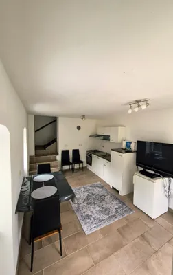 3-Zimmer-Haus mieten in Gmunden – 70 m², € 900 – Bild 3 von 21