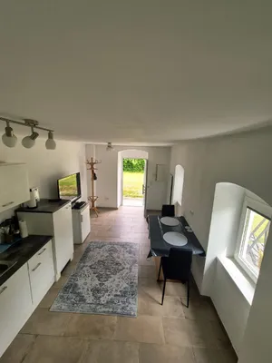 3-Zimmer-Haus mieten in Gmunden – 70 m², € 900 – Bild 2 von 21