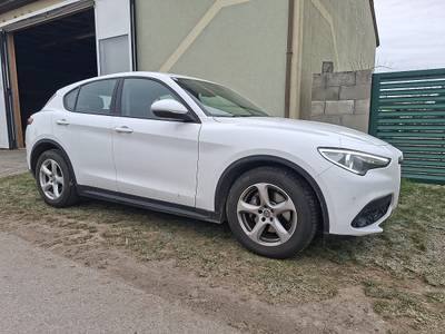 Alfa Romeo Stelvio Super 2,2 ATX RWD