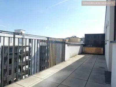 7.OG!!! 19m² Terrasse! DG-Wohnung ohne Dachschrägen beim Hauptbahnhof !!! – Bild 2