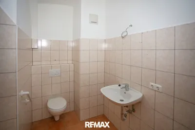 7-Zimmer-Haus kaufen in Horn – 220 m², € 227.000 – Bild 11 von 35