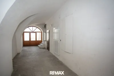 7-Zimmer-Haus kaufen in Horn – 220 m², € 227.000 – Bild 2 von 35