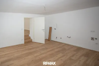 7-Zimmer-Haus kaufen in Horn – 220 m², € 227.000 – Bild 19 von 35
