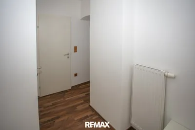 7-Zimmer-Haus kaufen in Horn – 220 m², € 227.000 – Bild 14 von 35