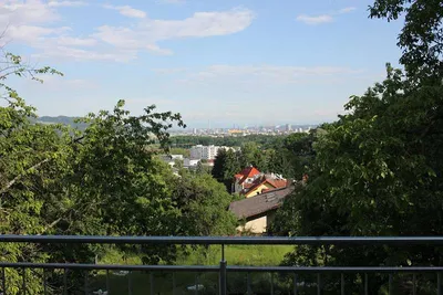 4-Zimmer-Wohnung mieten in Linz – 122 m², € 2.228