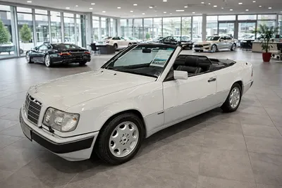 Mercedes-Benz E-Klasse E 320 - 24 Cabrio Sportline