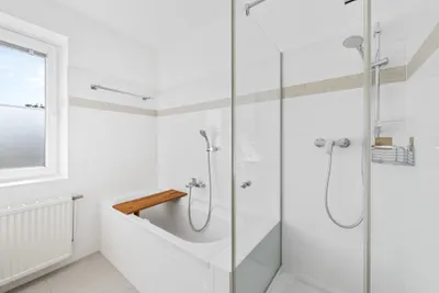 5-Zimmer-Gewerbeimmobilie kaufen in Wiener Neustadt – 205,26 m², € 585.000 – Bild 21 von 33
