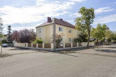 5-Zimmer-Gewerbeimmobilie kaufen in Wiener Neustadt – 205,26 m², € 585.000 – Bild 3 von 33