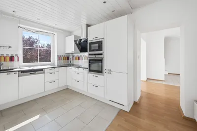 5-Zimmer-Gewerbeimmobilie kaufen in Wiener Neustadt – 205,26 m², € 585.000 – Bild 16 von 33