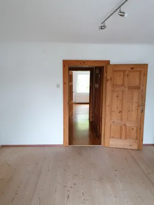 4-Zimmer-Wohnung mieten in Salzburg-Umgebung – 160 m², € 1.884 – Bild 13 von 18
