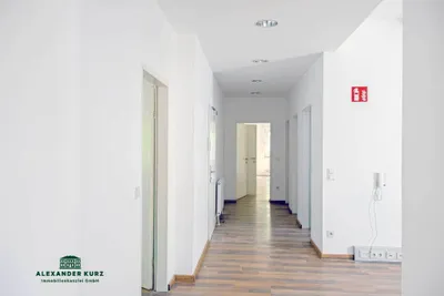 4-Zimmer-Gewerbeimmobilie mieten in Salzburg Stadt – 79 m², € 1.339 – Bild 5 von 6