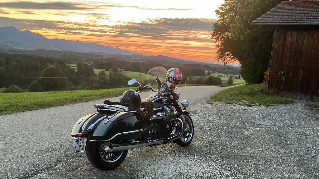 Moto Guzzi California Touring SE Tourer
