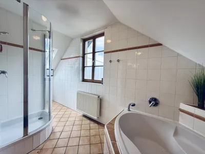 6-Zimmer-Immobilie kaufen in Graz-Umgebung – 200 m², € 925.000 – Bild 12 von 16