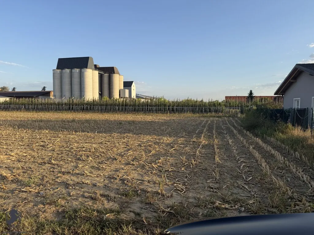 Grundstück, 800 m²