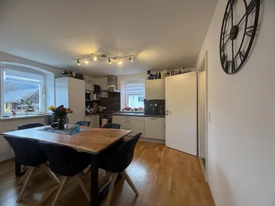 2-Zimmer-Wohnung mieten in Bruck-Mürzzuschlag – 94 m², € 1.037 – Bild 2 von 8