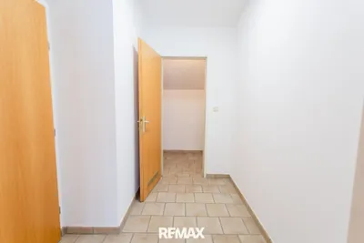 3-Zimmer-Wohnung kaufen in Krems an der Donau – 73 m², € 238.000 – Bild 12 von 17