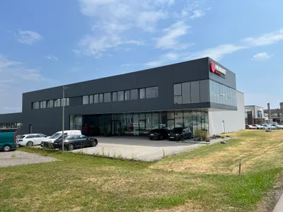 Gewerbeimmobilie mieten in Linz Land – 305 m², € 12 – Bild 2 von 17