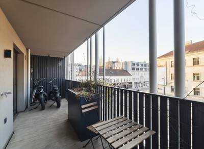 Pauschalmiete inklusive Warmwasser, Heizung & Kühlung - Moderne 2-Zimmer-Wohnung mit großzügigem Balkon und stilvoller Ausstattung – Bild 3