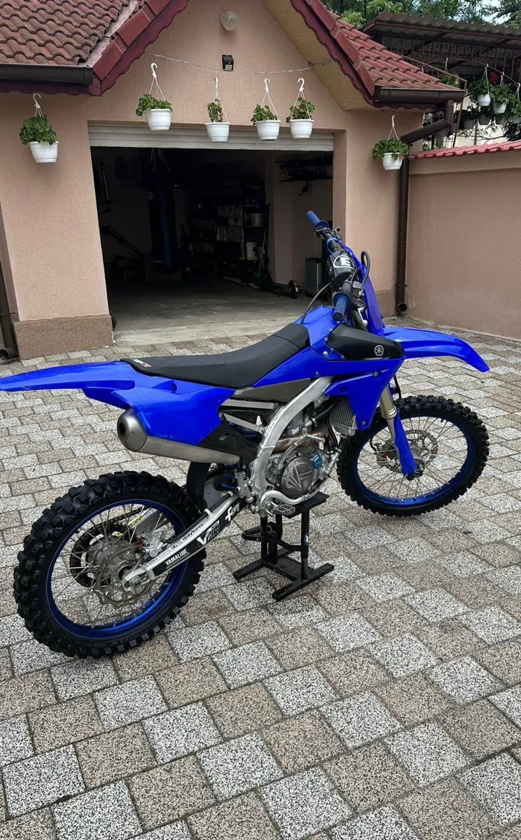 Yamaha YZF