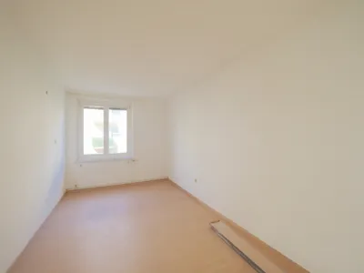 3-Zimmer-Wohnung kaufen in Baden – 74,74 m², € 148.000 – Bild 8 von 17