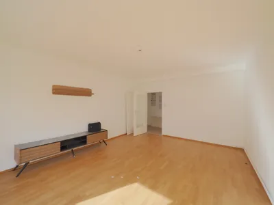 3-Zimmer-Wohnung kaufen in Baden – 74,74 m², € 148.000 – Bild 6 von 17