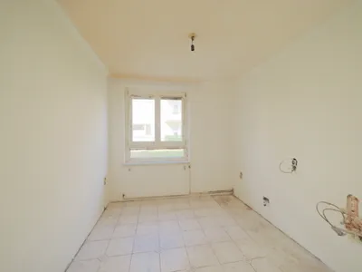 3-Zimmer-Wohnung kaufen in Baden – 74,74 m², € 148.000 – Bild 12 von 17