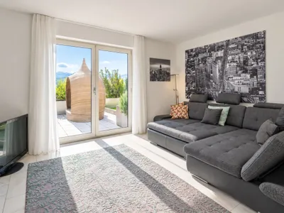 4-Zimmer-Wohnung mieten in Villach Land – 130 m², € 2.200 – Bild 5 von 12