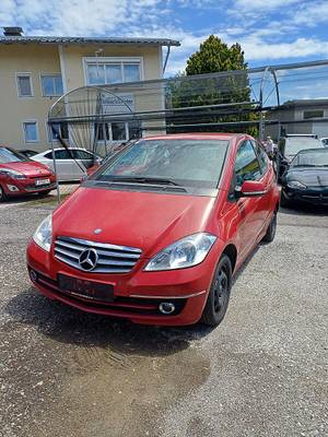 Mercedes-Benz A-Klasse A 160 Elegance BlueEF