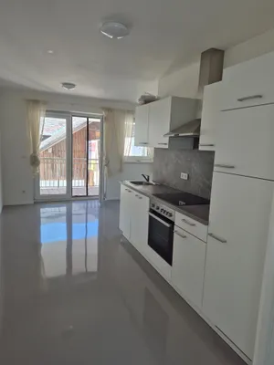 2-Zimmer-Wohnung mieten in Salzburg-Umgebung – 40 m², € 800 – Bild 2 von 8