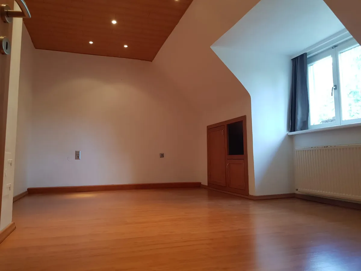 2-Zimmer-Dachgeschosswohnung in TOP-Grünruhelage – pohled 2