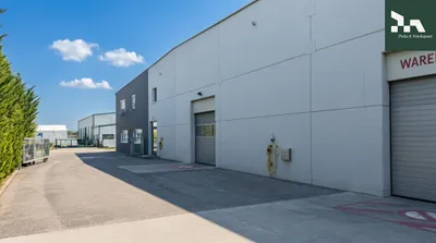 Gewerbeimmobilie kaufen in Mödling – 1 364 m²