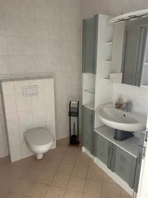2-Zimmer-Wohnung mieten in Innsbruck-Land – 45 m², € 1.073 – Bild 7 von 8