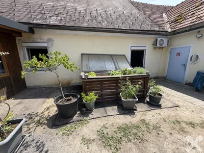 5-Zimmer-Haus kaufen in Leibnitz – 200 m², € 154.000 – Bild 7 von 24