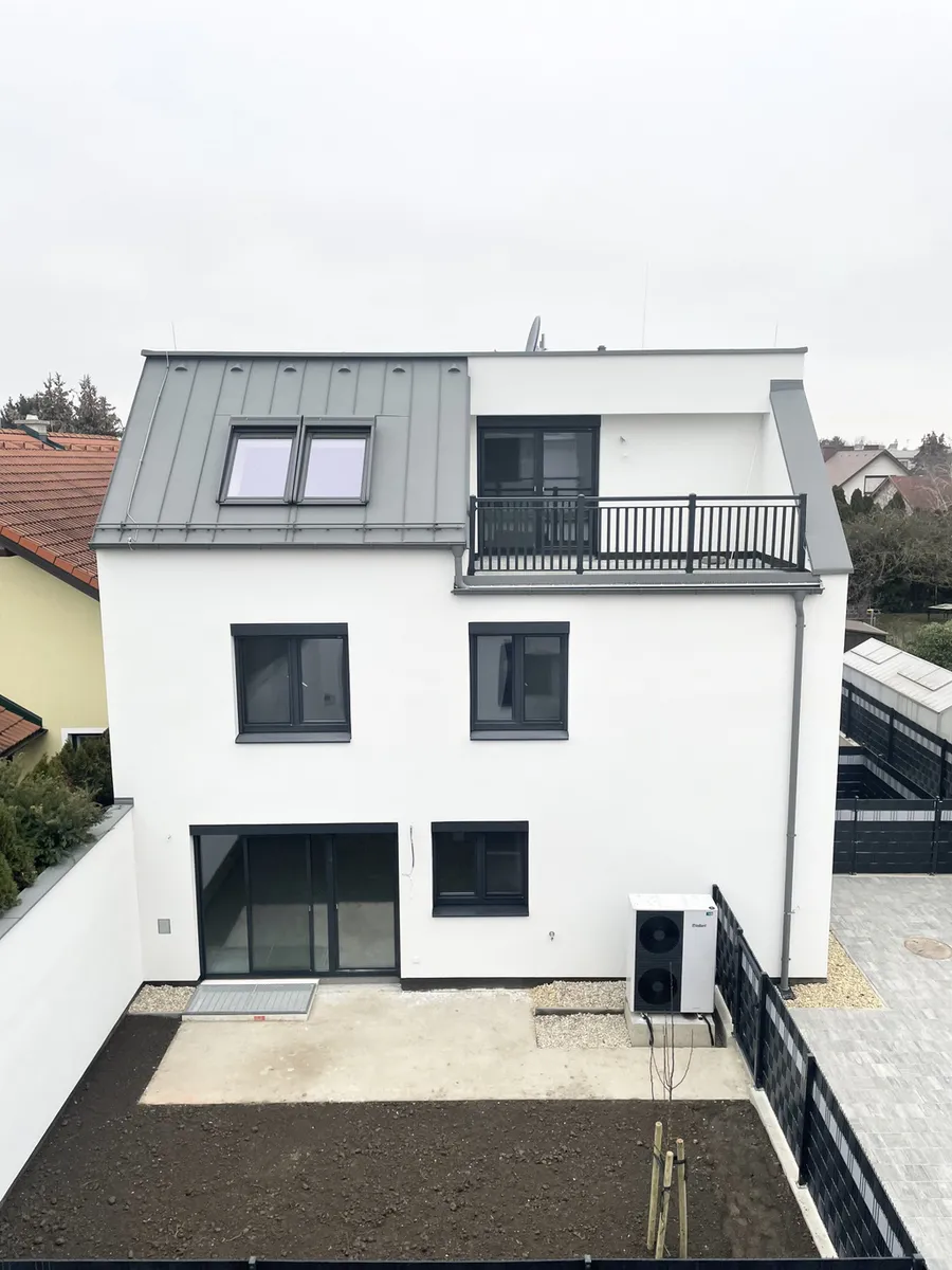 EXKLUSIVES DOPPELHAUS | GRÜN-RUHELAGE | PERFEKTE RAUMPLANUNG | ERSTBEZUG | PROVISIONSFREI - Ansicht 2