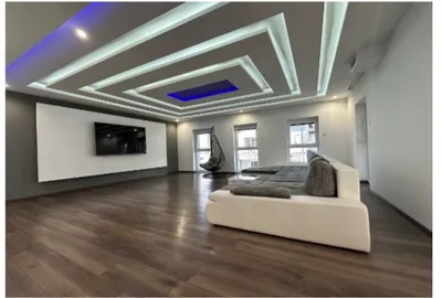 8-Zimmer-Wohnung kaufen in Vöcklabruck – 230 m², € 480.000 – Bild 3 von 9