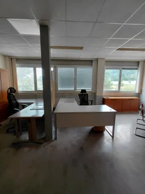 10-Zimmer-Gewerbeimmobilie mieten in Bruck-Mürzzuschlag – 289 m², € 2.486 – Bild 7 von 17