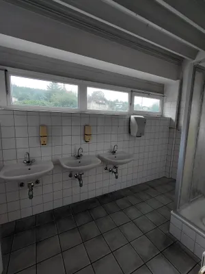 10-Zimmer-Gewerbeimmobilie mieten in Bruck-Mürzzuschlag – 289 m², € 2.486 – Bild 11 von 17